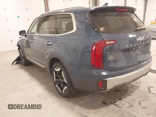 2023 Kia Telluride S with VIN 5XYP6DGC1PG348835, listed as a IAAI auction lot 41985119 with 34,701 mi miles and . Bid and sale history available at DreamBid. Image 3.