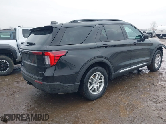2025 Ford Explorer Active z VIN 1FMUK8DH4SGA45541, wystawiony jako IAAI lot #41492974 z przebiegiem 594 mil mil oraz . Historia ofert i sprzedaży dostępna na DreamBid. Obrazek 4.
