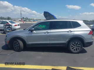 2021 Volkswagen Tiguan S with VIN 3VV1B7AX7MM117954, listed as a IAAI auction lot 42300223 with 45,587 mi miles and . Bid and sale history available at DreamBid. Image 14.