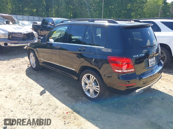 2015 Mercedes-Benz GLK 350 z VIN WDCGG5HB2FG425727, wystawiony jako IAAI lot #42210306 z przebiegiem 84 981 mil mil oraz . Historia ofert i sprzedaży dostępna na DreamBid. Obrazek 3.