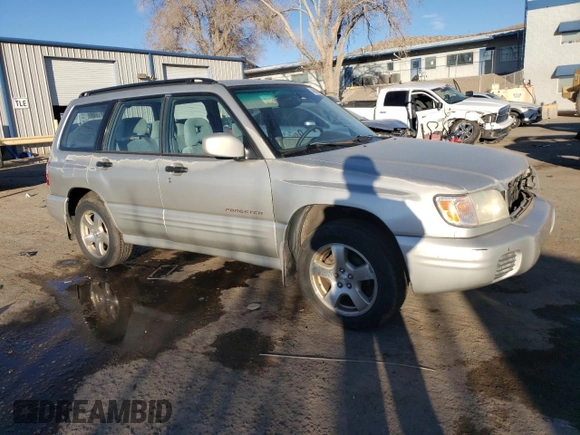 2001 Subaru Forester S w/Premium Pkg with VIN JF1SF65681H759804, listed as a Copart auction lot 46639995 with 178,529 mi miles and Salvage Title. Bid and sale history available at carsss.com. Image 4.