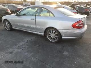 2003 Mercedes-Benz CLK 500 with VIN WDBTJ75J83F052769, listed as a Copart auction lot 77492314 with 118,508 mi miles and Clean Title. Bid and sale history available at DreamBid. Image 2.