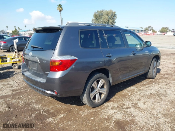 2009 Toyota Highlander Sport with VIN JTEES43A192142513, listed as a IAAI auction lot 41431214 with 107,665 mi miles. Bid and sale history available at carsss.com. Image 4.