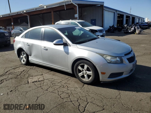 2013 Chevrolet Cruze 1LT with VIN 1G1PC5SB2D7239167, listed as a Copart auction lot 52328535 with 124,008 mi miles and Salvage Title. Bid and sale history available at carsss.com. Image 4.