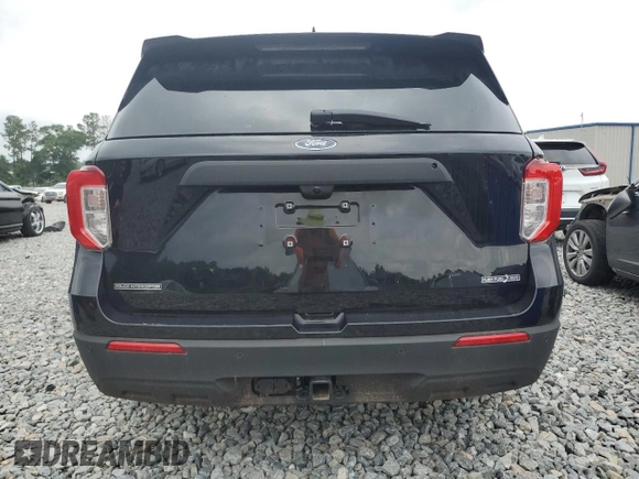 2023 Ford Police Interceptor Utility z VIN 1FM5K8AB1PGA33214, wystawiony jako Copart lot #57846485 z przebiegiem 6 026 mil mil oraz Szkoda całkowita • Salvage title. Historia ofert i sprzedaży dostępna na DreamBid. Obrazek 6.