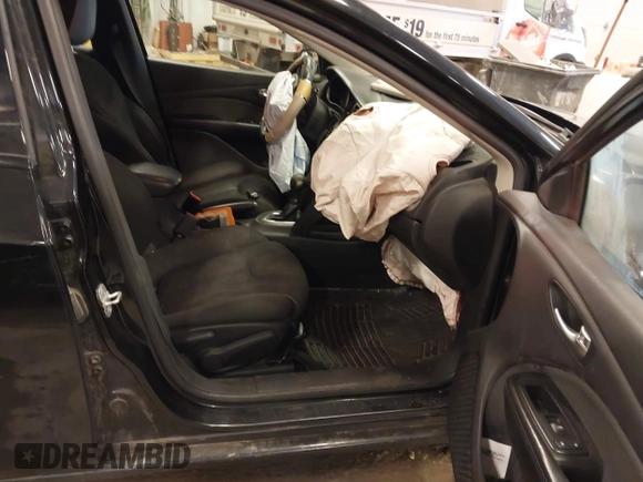 2013 Dodge Dart SXT with VIN 1C3CDFBA9DD152162, listed as a IAAI auction lot 42010726 with 125,019 mi miles and . Bid and sale history available at DreamBid. Image 5.