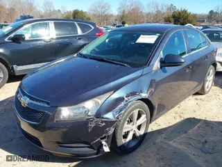 2014 Chevrolet Cruze 2LT with VIN 1G1PE5SB5E7138989, listed as a IAAI auction lot 41635614 with 78,017 mi miles. Bid and sale history available at carsss.com. Image 2.