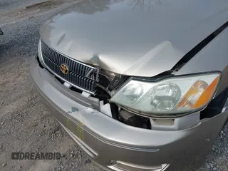 2000 Toyota Avalon XL with VIN 4T1BF28BXYU070808, listed as a IAAI auction lot 42061893 with 228,229 mi miles and . Bid and sale history available at DreamBid. Image 6.