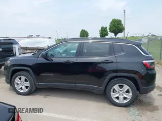 2022 Jeep Compass Latitude with VIN 3C4NJCBB4NT139111, listed as a IAAI auction lot 42380175 with 16,075 mi miles and . Bid and sale history available at DreamBid. Image 14.