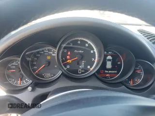 2012 Porsche Cayenne Turbo с VIN WP1AC2A25CLA80713, выставлен на аукционе Copart как лот 50768025 с пробегом 47 285 миль миль и Списание • Salvage title. История ставок и продаж доступна на DreamBid. Изображение 9.