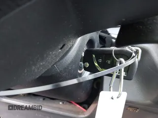 2022 Toyota Camry SE z VIN 4T1G11AK2NU499302, wystawiony jako IAAI lot #42233378 z przebiegiem 122 635 mil mil oraz . Historia ofert i sprzedaży dostępna na DreamBid. Obrazek 11.