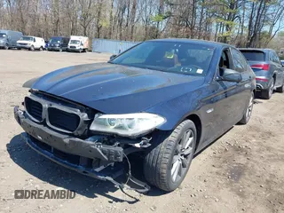 2011 BMW 5 Series 528i with VIN WBAFR1C52BC672489, listed as a IAAI auction lot 42038678 with 47,688 mi miles and . Bid and sale history available at carsss.com. Image 2.