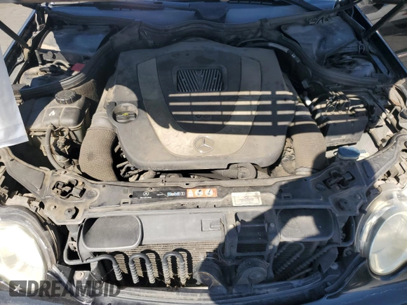 2007 Mercedes-Benz C 230 Sport z VIN WDBRF52H37F933113, wystawiony jako Copart lot #61600585 z przebiegiem 188 049 mil mil oraz Szkoda całkowita • Salvage title. Historia ofert i sprzedaży dostępna na DreamBid. Obrazek 11.