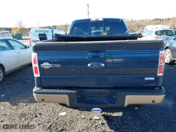 2014 Ford F-150 XL with VIN 1FTFW1ETXEKD19533, listed as a IAAI auction lot 41080946 with 175,948 mi miles. Bid and sale history available at carsss.com. Image 17.