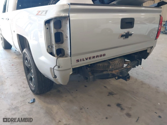 2017 Chevrolet Silverado 1500 LT with VIN 1GCVKREC5HZ252129, listed as a IAAI auction lot 41527539 with 135,982 mi miles. Bid and sale history available at carsss.com. Image 22.