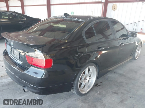 2008 BMW 3 Series 335i с VIN WBAVB73588KY62508, выставлен на аукционе IAAI как лот 42375020 с пробегом 170 083 миль миль и . История ставок и продаж доступна на DreamBid. Изображение 4.