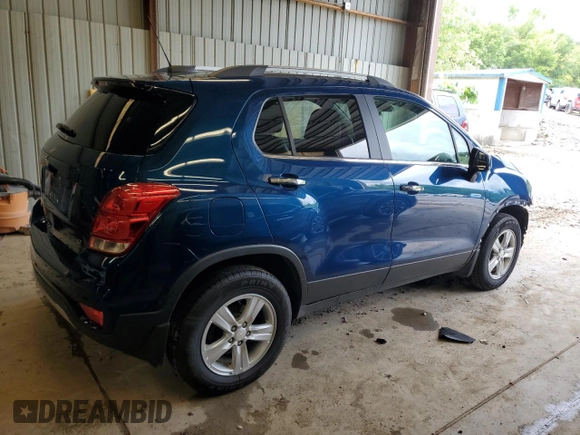 2020 Chevrolet Trax LT with VIN 3GNCJPSB0LL294502, listed as a Copart auction lot 64955145 with 31,947 mi miles and Salvage title. Bid and sale history available at DreamBid. Image 3.