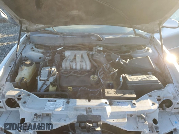 2000 Ford Taurus SE with VIN 1FAFP53U7YG259840, listed as a Copart auction lot 42412595 with 125,226 mi miles and Salvage Title. Bid and sale history available at DreamBid. Image 11.