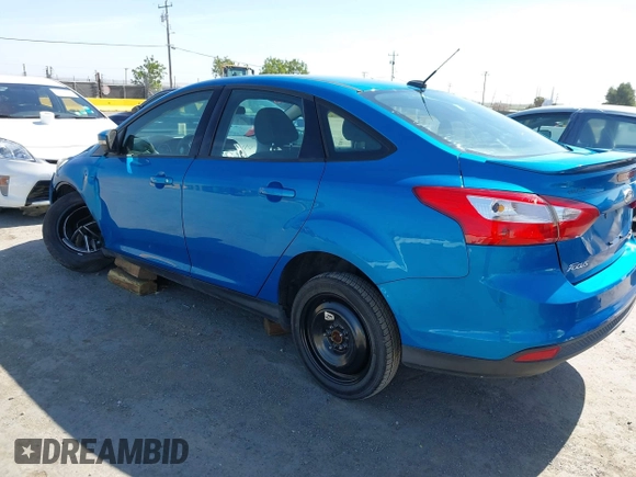 2013 Ford Focus SE z VIN 1FADP3F2XDL178239, wystawiony jako IAAI lot #42272364 z przebiegiem 108 773 mil mil oraz . Historia ofert i sprzedaży dostępna na DreamBid. Obrazek 3.