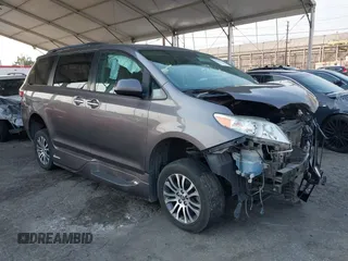 2019 Toyota Sienna XLE Auto Access Seat with VIN 5TDYZ3DC7KS011253, listed as a IAAI auction lot 40335529 with 71,357 mi miles and . Bid and sale history available at DreamBid. Image 1.