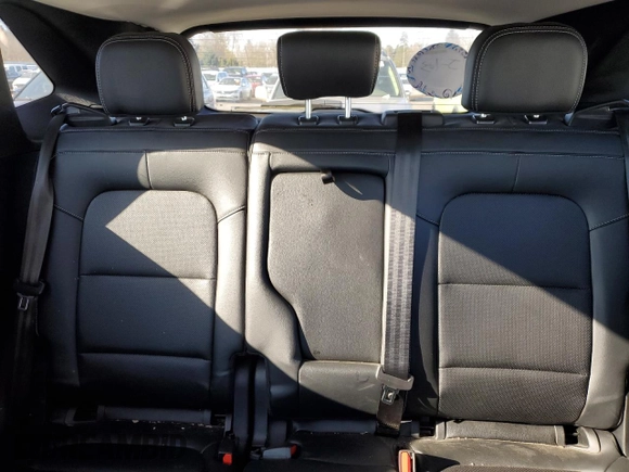2021 Ford Escape SEL with VIN 1FMCU9H9XMUB02165, listed as a Copart auction lot 44816935 with 35,305 mi miles and Salvage Title. Bid and sale history available at DreamBid. Image 10.