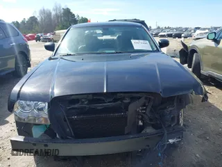 2006 Chrysler 300 with VIN 2C3KA43R66H330998, listed as a IAAI auction lot 41672105 with 168,422 mi miles. Bid and sale history available at carsss.com. Image 13.