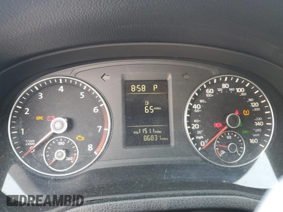 2015 Volkswagen Passat Wolfsburg Edition with VIN 1VWAT7A38FC076440, listed as a Copart auction lot 63204385 with 86,831 mi miles and Salvage title. Bid and sale history available at DreamBid. Image 9.