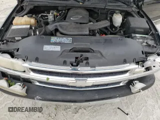 2005 Chevrolet Suburban LT z VIN 3GNEC16Z75G210811, wystawiony jako Copart lot #46421295 z przebiegiem 136 879 mil mil oraz Szkody całkowita. Historia ofert i sprzedaży dostępna na DreamBid. Obrazek 13.