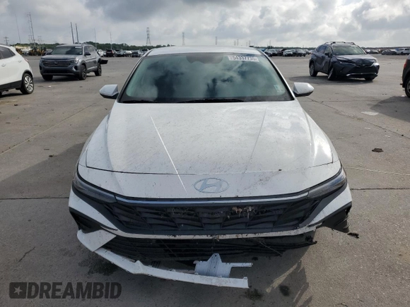 2024 Hyundai Elantra SEL with VIN KMHLM4DG5RU758577, listed as a Copart auction lot 54337735 with 23,082 mi miles and Salvage title. Bid and sale history available at DreamBid. Image 5.