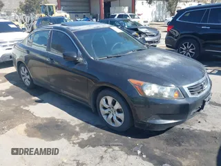 2008 Honda Accord EX with VIN JHMCP26768C061368, listed as a IAAI auction lot 42213944 with 183,109 mi miles and . Bid and sale history available at DreamBid. Image 1.