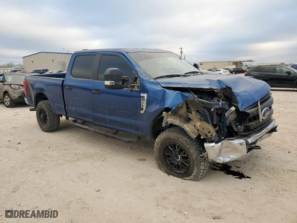 2022 Ford Super Duty F-250 SRW XL with VIN 1FT7W2B63NED39954, listed as a Copart auction lot 48778195 with 100,750 mi miles and Salvage Title. Bid and sale history available at carsss.com. Image 4.