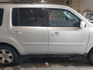 2011 Honda Pilot EX with VIN 5FNYF3H44BB022324, listed as a IAAI auction lot 42199376 with 277,735 mi miles and . Bid and sale history available at carsss.com. Image 13.