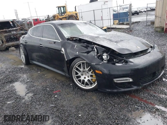 2010 Porsche Panamera Turbo z VIN WP0AC2A73AL090974, wystawiony jako IAAI lot #41105495 z przebiegiem 183 256 mil mil oraz . Historia ofert i sprzedaży dostępna na DreamBid. Obrazek 1.