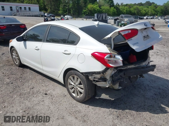 2016 Kia Forte LX z VIN KNAFX4A65G5583272, wystawiony jako IAAI lot #42086277 z przebiegiem 103 933 mil mil oraz . Historia ofert i sprzedaży dostępna na DreamBid. Obrazek 3.
