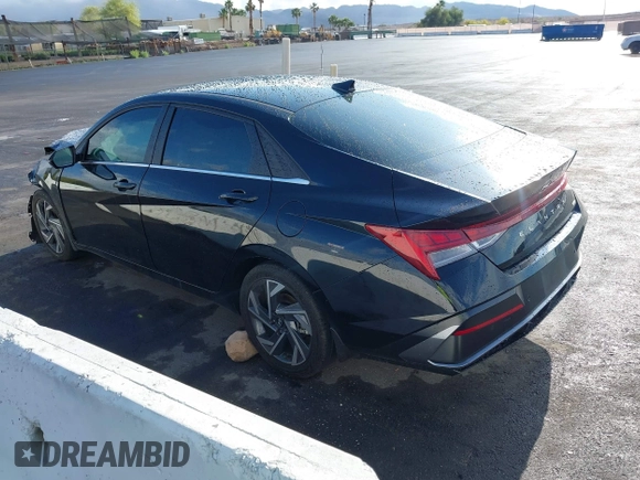 2024 Hyundai Elantra Limited с VIN KMHLN4DJ7RU104558, выставлен на аукционе IAAI как лот 42180156 с пробегом 4 427 миль миль и . История ставок и продаж доступна на DreamBid. Изображение 3.