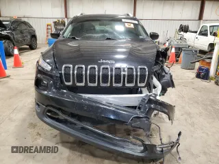 2017 Jeep Cherokee Latitude с VIN 1C4PJMCB8HW538079, выставлен на аукционе Copart как лот 52744675 с пробегом 143 844 миль миль и Списание • Salvage title. История ставок и продаж доступна на DreamBid. Изображение 5.