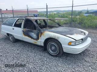 1995 Chevrolet Caprice with VIN 1G1BL82P5SR127021, listed as a IAAI auction lot 42463717 with Not provided miles and . Bid and sale history available at DreamBid. Image 1.