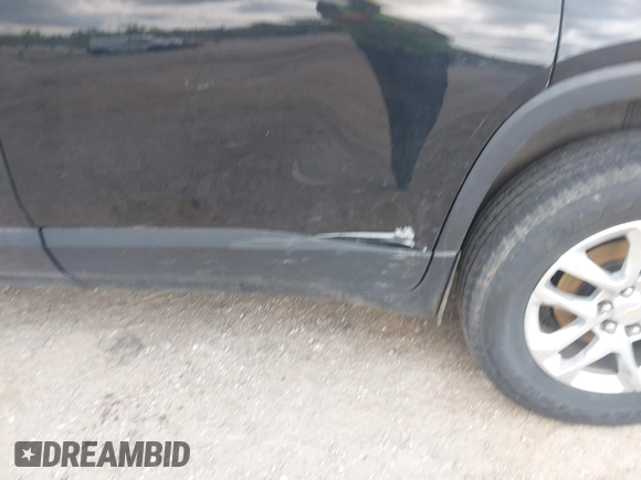 2019 Chevrolet Traverse LT Cloth with VIN 1GNERGKW2KJ216863, listed as a IAAI auction lot 42462866 with 87,971 mi miles and . Bid and sale history available at DreamBid. Image 18.