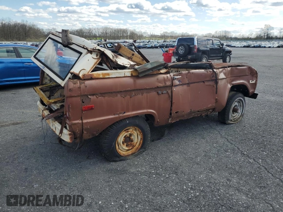 1974 Ford Bronco z VIN U15GLT71142, wystawiony jako Copart lot #52448935 z przebiegiem 49 037 mil mil oraz Czysty tytuł • Clean title. Historia ofert i sprzedaży dostępna na DreamBid. Obrazek 3.