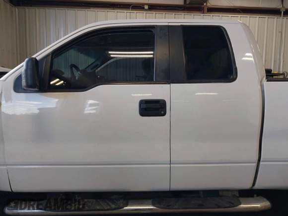 2013 Ford F-150 XL with VIN 1FTFX1EF5DFA76261, listed as a IAAI auction lot 41993770 with 161,915 mi miles and . Bid and sale history available at carsss.com. Image 14.