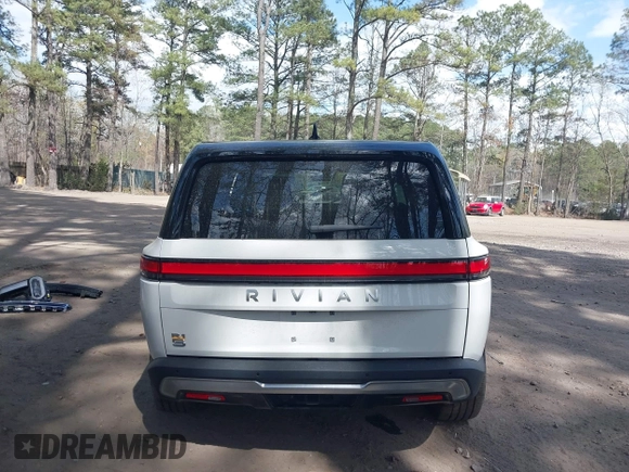 2023 Rivian R1S Launch Edition with VIN 7PDSGABL5PN006609, listed as a IAAI auction lot 41903200 with Not Provided miles. Bid and sale history available at carsss.com. Image 16.