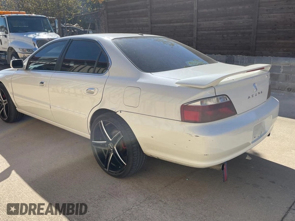 2003 Acura TL Type S w/Navigation System with VIN 19UUA56933A007185, listed as a Copart auction lot 80924294 with 223,798 mi miles and Clean Title. Bid and sale history available at carsss.com. Image 3.