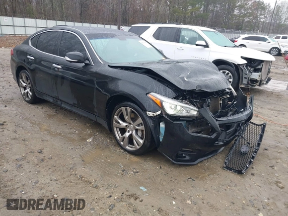 2015 Infiniti Q70 with VIN JN1BY1AR9FM561113, listed as a IAAI auction lot 41541936 with 266,227 mi miles and . Bid and sale history available at DreamBid. Image 1.