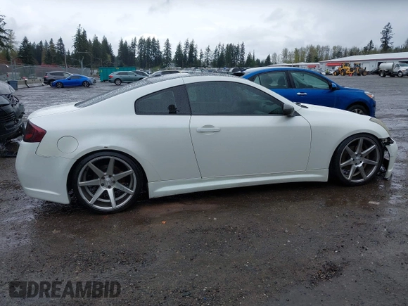 2004 Infiniti G35 Coupe w/Leather with VIN JNKCV54E34M824444, listed as a IAAI auction lot 41984306 with 165,293 mi miles. Bid and sale history available at carsss.com. Image 13.