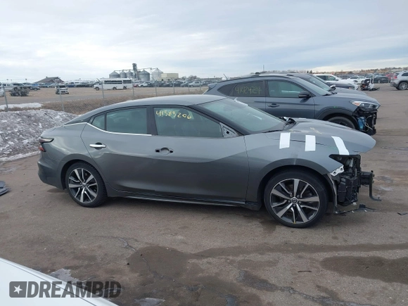 2020 Nissan Maxima SV with VIN 1N4AA6CV9LC370805, listed as a IAAI auction lot 41383206 with 95,539 mi miles. Bid and sale history available at carsss.com. Image 14.