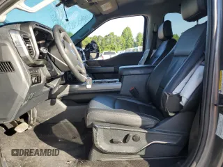 2024 Ford F-250 XL z VIN 1FT8W2BT4REF94743, wystawiony jako Copart lot #63463845 z przebiegiem 6 661 mil mil oraz Szkoda całkowita • Salvage title. Historia ofert i sprzedaży dostępna na DreamBid. Obrazek 7.