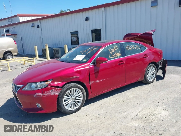 2013 Lexus ES 4dr Sdn with VIN JTHBK1GG5D2075765, listed as a IAAI auction lot 41907575 with Not Provided miles. Bid and sale history available at carsss.com. Image 17.
