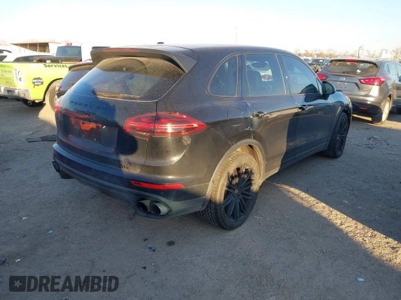 2017 Porsche Cayenne Turbo z VIN WP1AC2A2XHLA92993, wystawiony jako IAAI lot #41264521 z przebiegiem 83 257 mil mil oraz . Historia ofert i sprzedaży dostępna na DreamBid. Obrazek 4.
