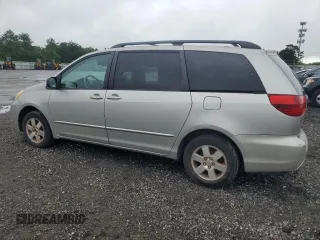 2004 Toyota Sienna CE with VIN 5TDZA23C14S102514, listed as a Copart auction lot 64494754 with 141,622 mi miles and Clean Title. Bid and sale history available at carsss.com. Image 2.