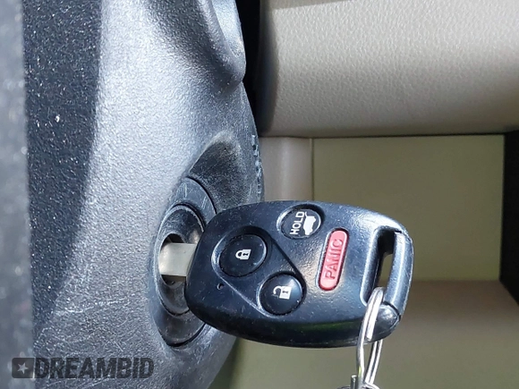 2013 Honda Pilot EX-L с VIN 5FNYF3H58DB002332, выставлен на аукционе IAAI как лот 42086390 с пробегом 107 597 миль миль и . История ставок и продаж доступна на DreamBid. Изображение 11.